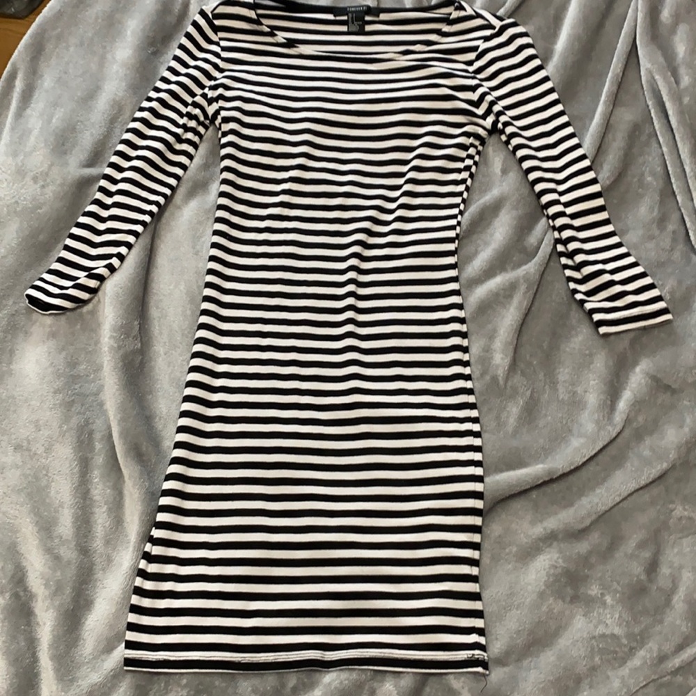 Black and white dress